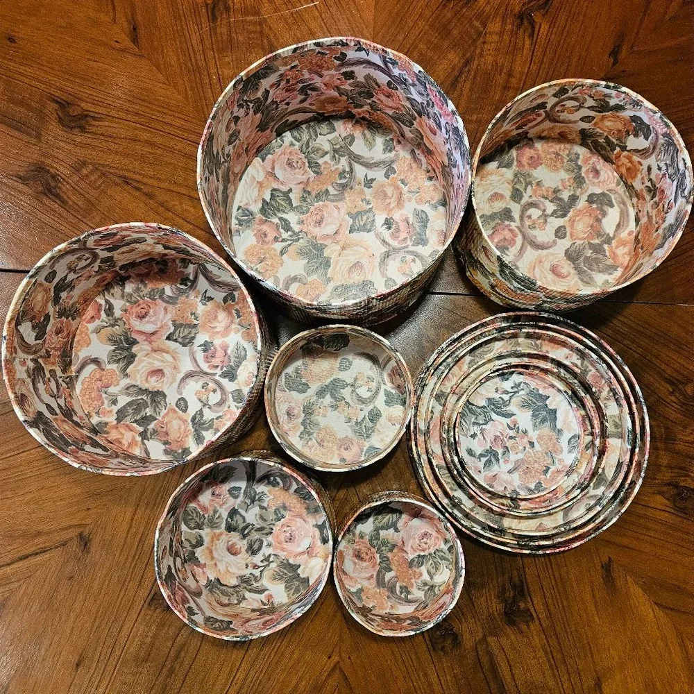 Vintage set of 6 nesting boxes roses corrugated sturdy unused condition